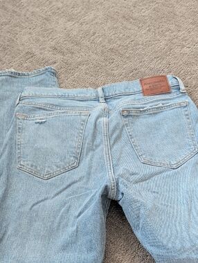 Abercrombie & Fitch Light Wash Men's Straight Jeans